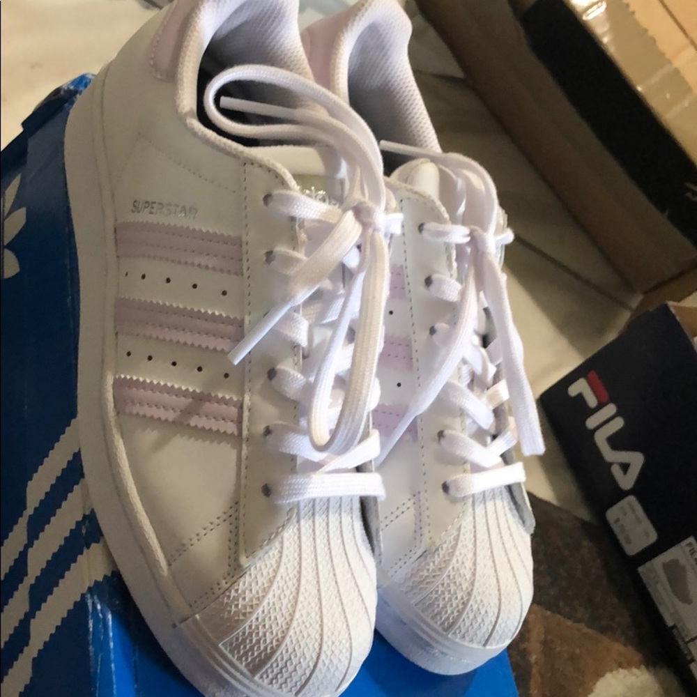Adidas superstar